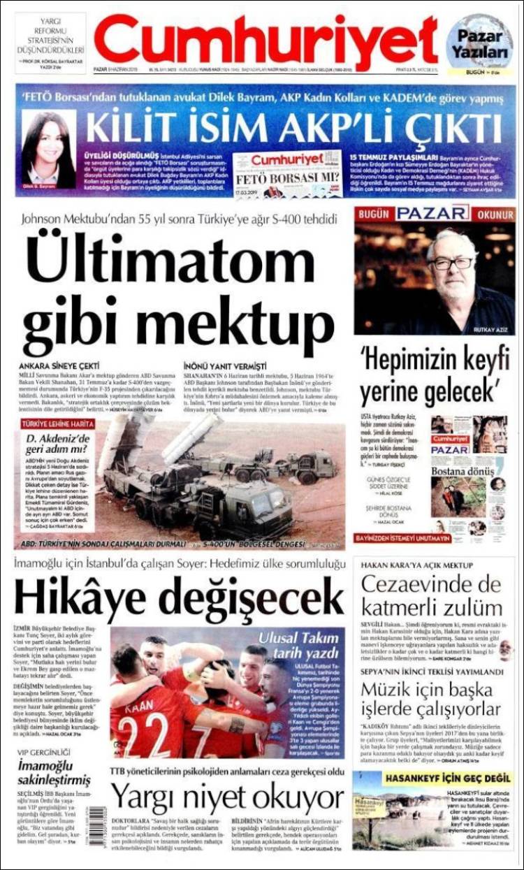 Portada de Cumhuriyet (Turqu&iacute;a)